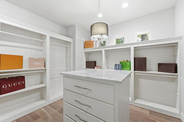27702 W Balsam Fir Circle W, Spring, TX 77386