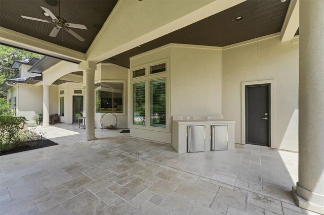 27702 W Balsam Fir Circle W, Spring, TX 77386