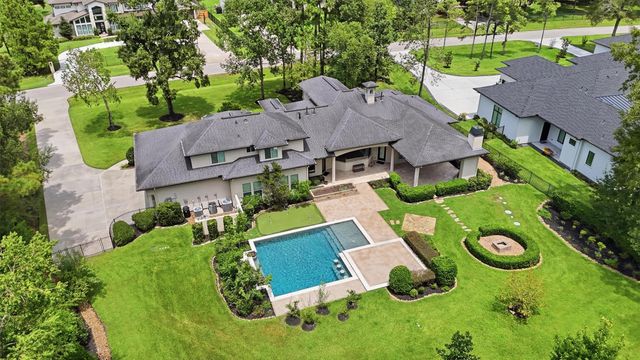 27702 W Balsam Fir Circle W, Spring, TX 77386