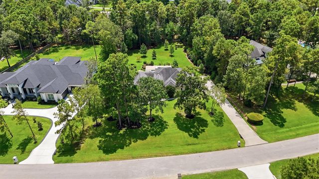 27702 W Balsam Fir Circle W, Spring, TX 77386