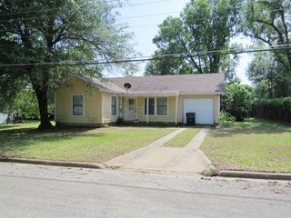 313 Mary ST, Rockdale, TX 76567