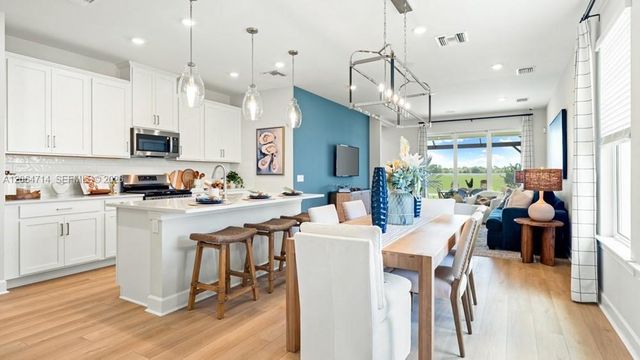 26084 Arbor Circle, Punta Gorda, FL 33955