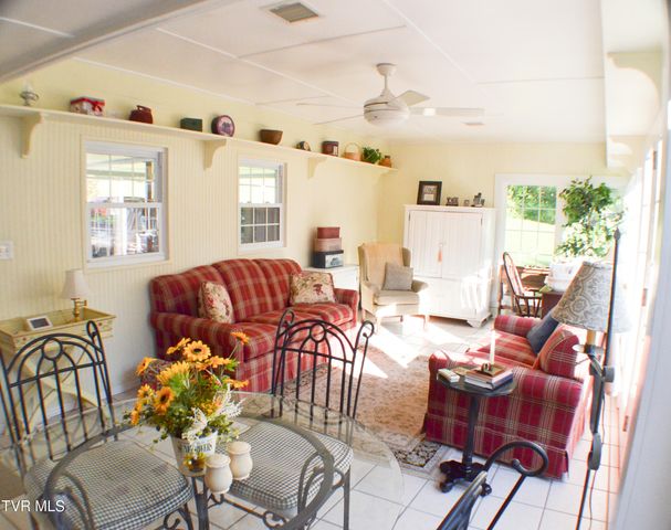 213 Russell Drive, Rogersville, TN 37857