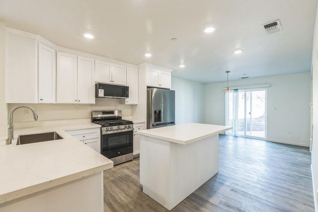 1325 Deodara Way, Paradise, CA 95969