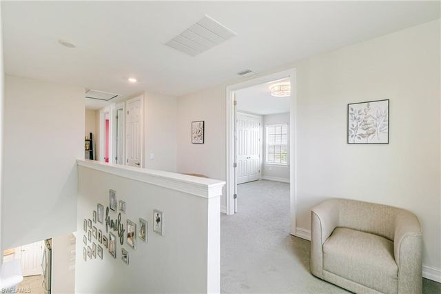 202 Spring Hill Lake LOOP, Cape Coral, FL 33993