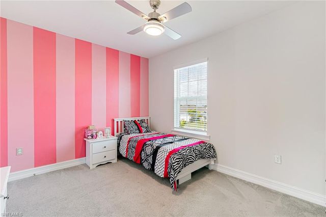 202 Spring Hill Lake LOOP, Cape Coral, FL 33993