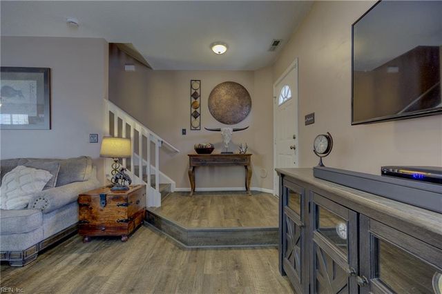 1808 Kensal Green DR, Virginia Beach, VA 23456