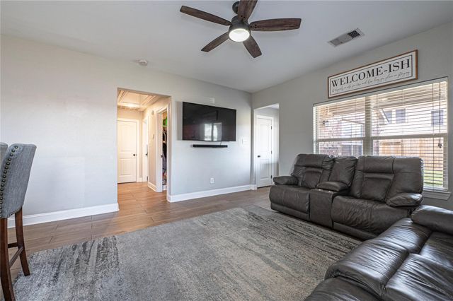 6722 Poplar Bend Lane, Dickinson, TX 77539