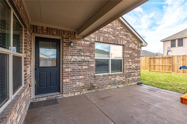 6722 Poplar Bend Lane, Dickinson, TX 77539