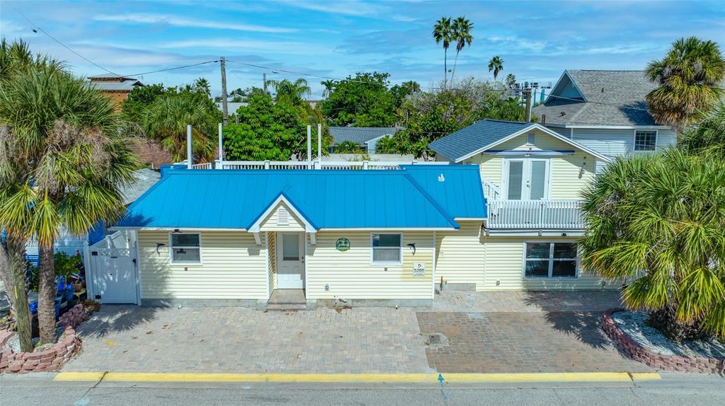 130 87TH AVENUE, Treasure Island, FL 33706