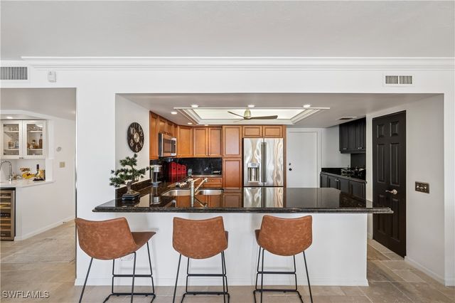 3115 Gulf Shore BLVD N 112S, Naples, FL 34103