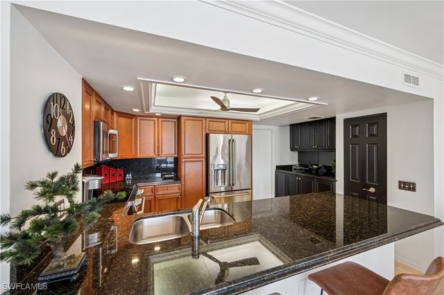 3115 Gulf Shore BLVD N 112S, Naples, FL 34103