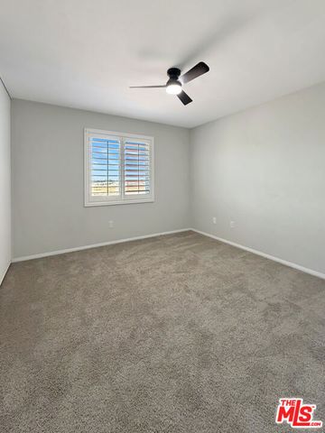 2423 Carolyn Drive, Palmdale, CA 93551