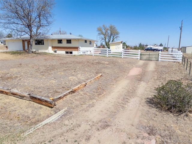 218 Bothun Rd, Berthoud, CO 80513