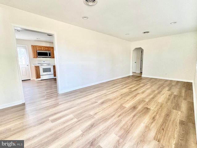 69 MCDANIEL DR, Dover, DE 19901
