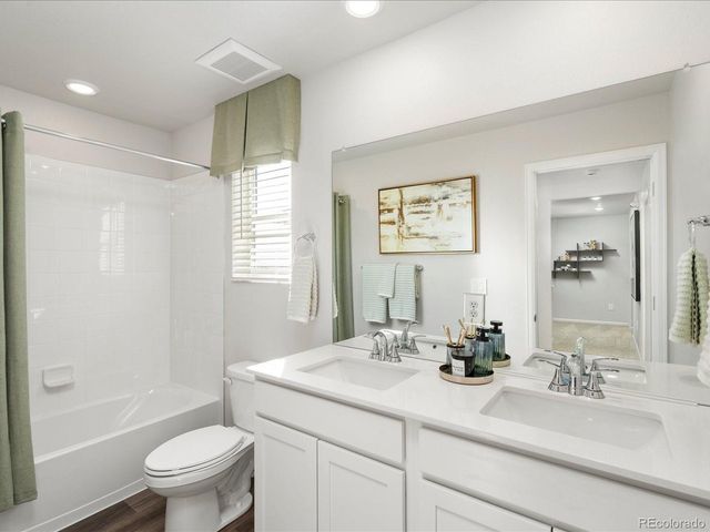 830 Gambel Dr, Johnstown, CO 80534