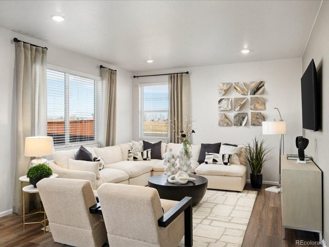830 Gambel Dr, Johnstown, CO 80534