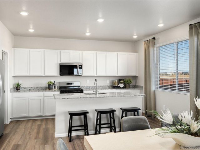 830 Gambel Dr, Johnstown, CO 80534