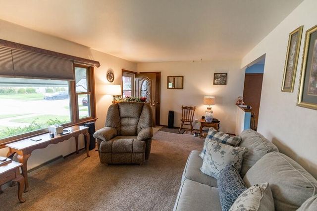 3410 S 10th PLACE, Sheboygan, WI 53081