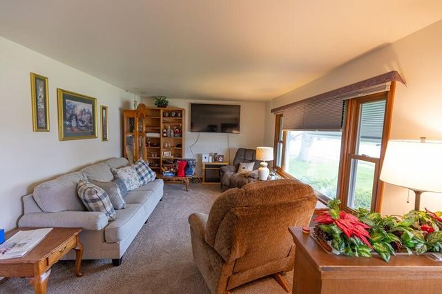 3410 S 10th PLACE, Sheboygan, WI 53081