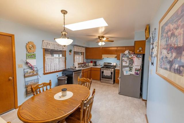 3410 S 10th PLACE, Sheboygan, WI 53081