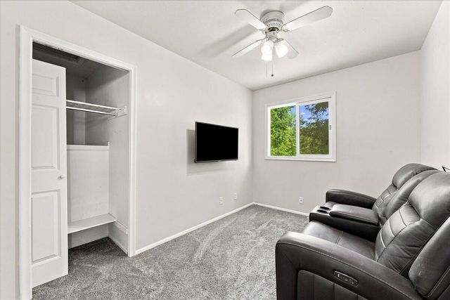 213 WENDOVER Drive, Council Bluffs, IA 51503