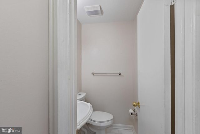 6117 HARMON PL, Springfield, VA 22152