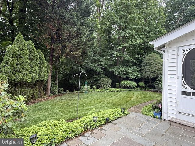 6117 HARMON PL, Springfield, VA 22152