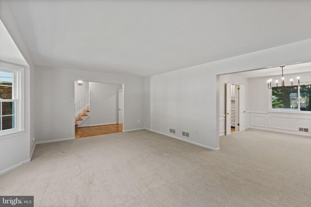 6117 HARMON PL, Springfield, VA 22152