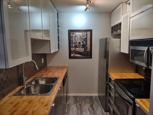 433 S 7th Street 1603, Minneapolis, MN 55415