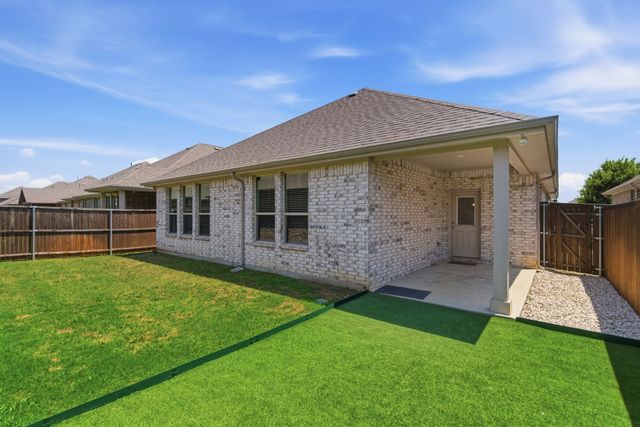 1017 Almond Street, Hickory Creek, TX 75065