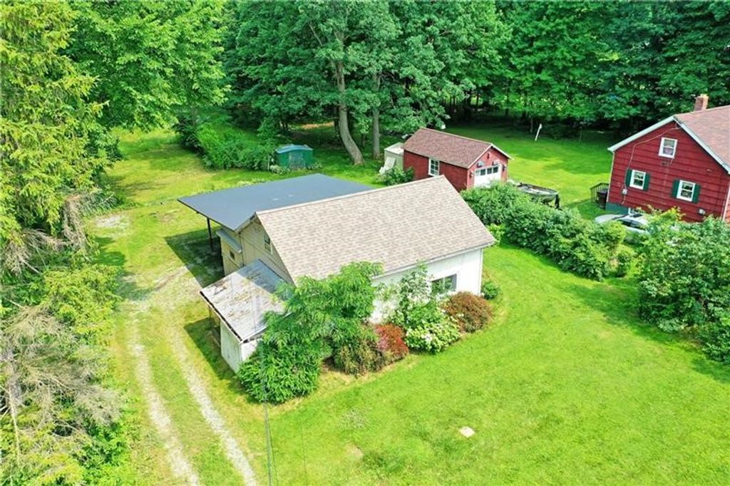 3912 Orangeville Road, South Pymatuning Twp, PA 16150