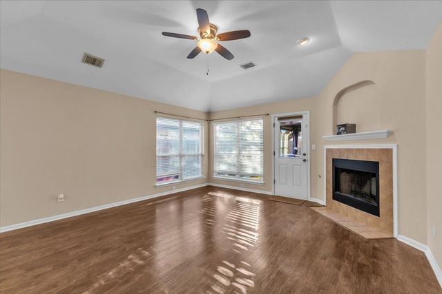 5009 Hibiscus Valley DR, Austin, TX 78739