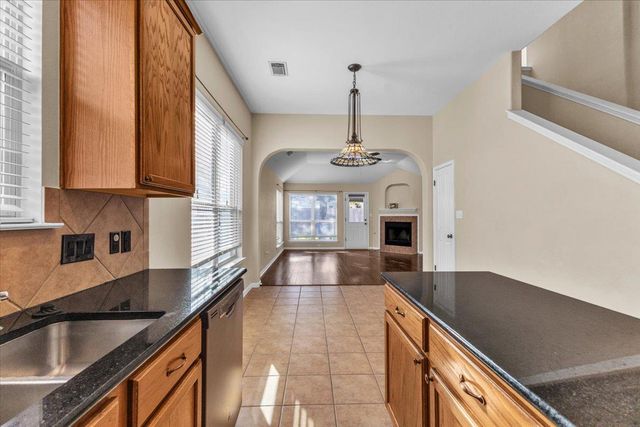 5009 Hibiscus Valley DR, Austin, TX 78739