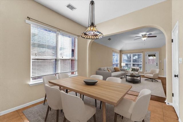 5009 Hibiscus Valley DR, Austin, TX 78739