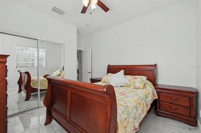 2007 61ST STREET, Sarasota, FL 34243