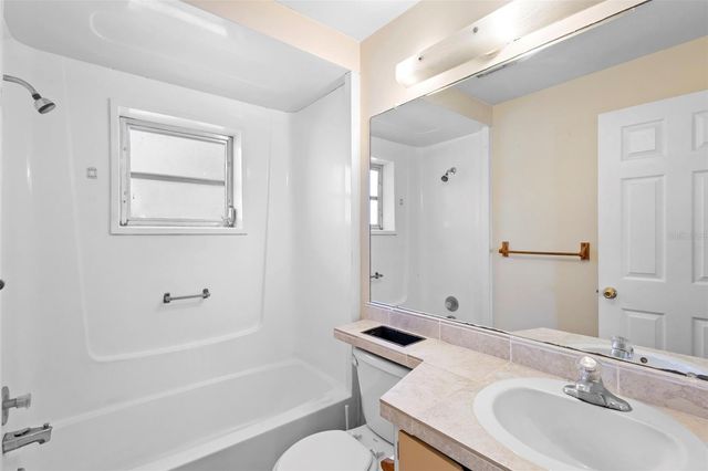 2373 FAIRGREN AVENUE, Deltona, FL 32738