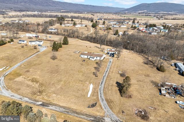 21 BUTLER LANE, Newville, PA 17241