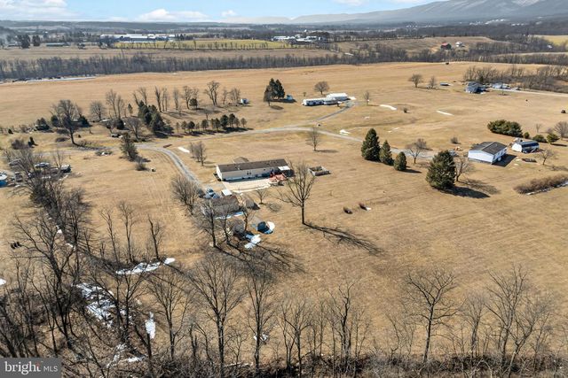 21 BUTLER LANE, Newville, PA 17241