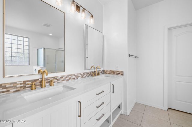 12402 N Bufflehead Drive, Marana, AZ 85653