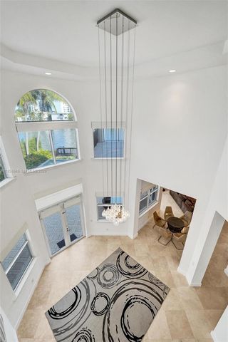 1575 Windjammer Way, Hollywood, FL 33019