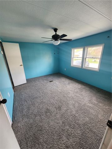 211 Spring Run, Manchester, NY 14432