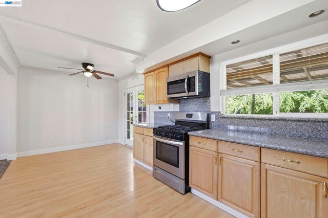 2943 Richard Ave, Concord, CA 94520