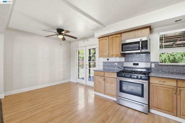 2943 Richard Ave, Concord, CA 94520