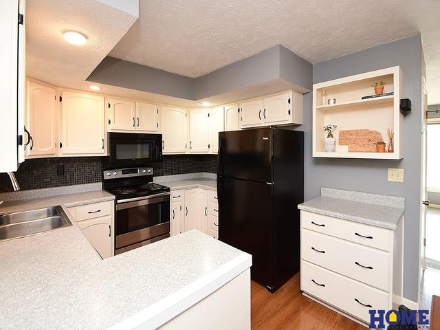 1840 Montclair Drive, Lincoln, NE 68521