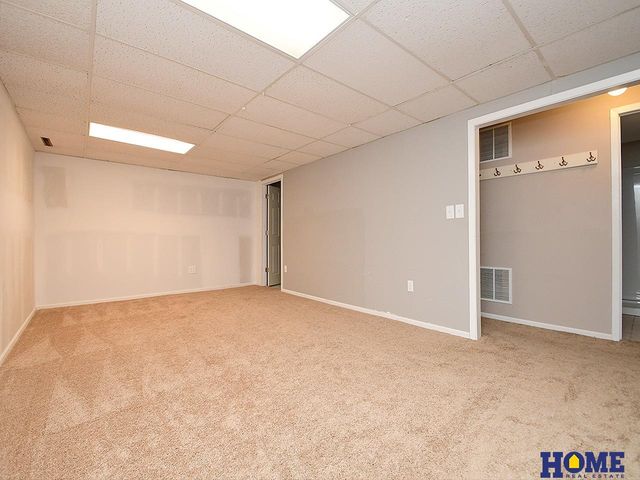 1840 Montclair Drive, Lincoln, NE 68521