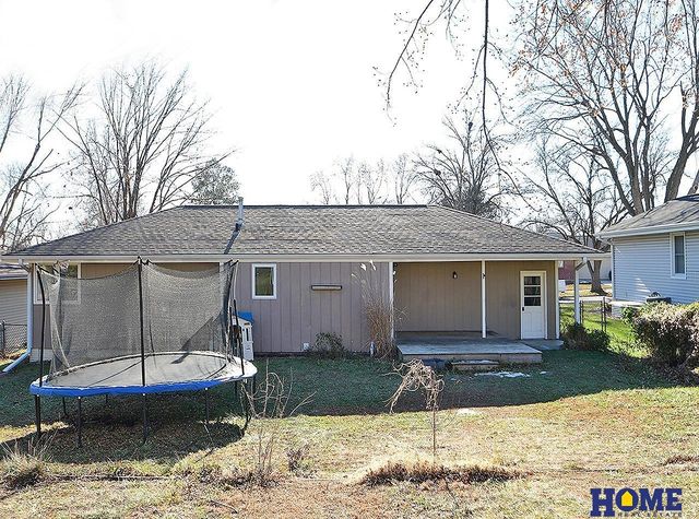 1840 Montclair Drive, Lincoln, NE 68521