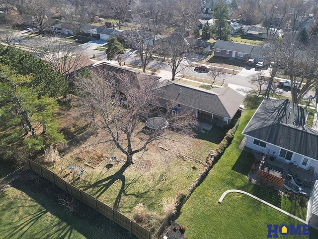 1840 Montclair Drive, Lincoln, NE 68521