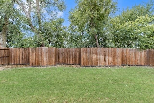 2819 Willow Lane, Melissa, TX 75454