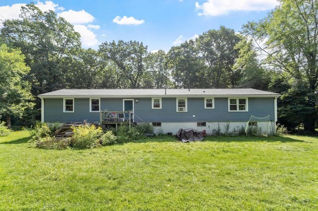 58 Mcintyre Rd, Oxford, MA 01507